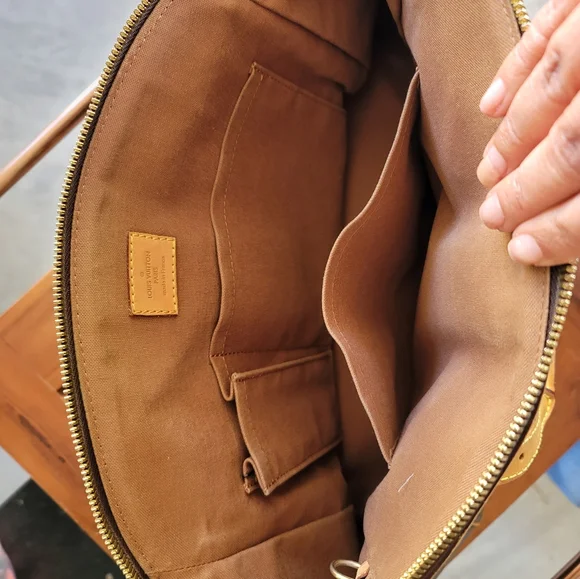 Louis Vuitton Tivoli bag Sale💋 - Picture 4 of 16